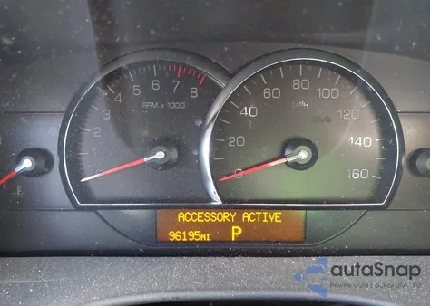 2005 Cadillac Sts V8 z USA, uszkodzony, nr VIN 1G6DC67A750135819